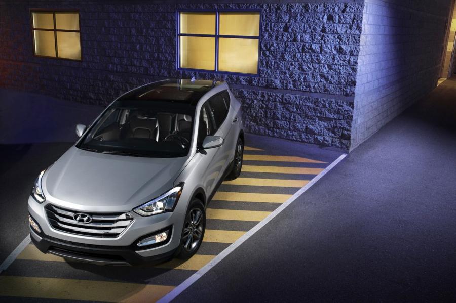  Hyundai Santa Fe 2013 года  (фото 24 из 108)